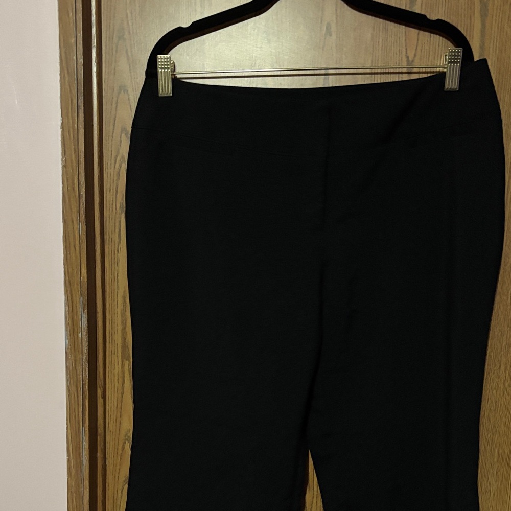 New York & Company Classic Black Straight Leg Pants